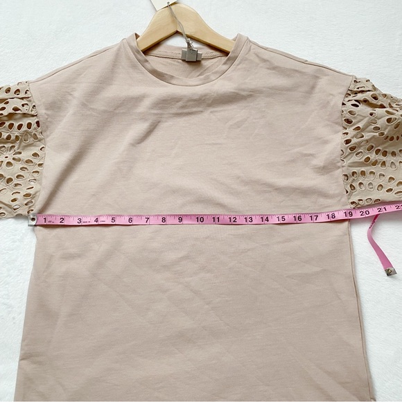 NWT Mauve Lace Sleeve Top - Picture 4 of 10
